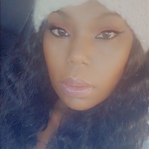 Meet your Posher, Bre